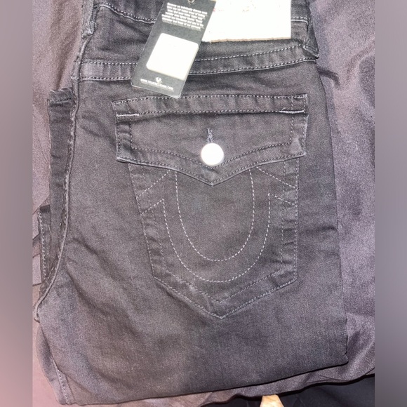 Black true religion brand new with tags 80$ - Picture 1 of 6